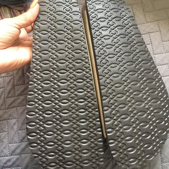 Dexter - Picture 2 of 7